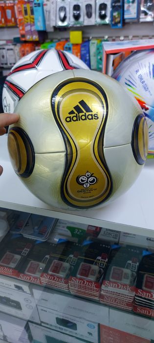 Оригинал мяч Teamgeist Berlin