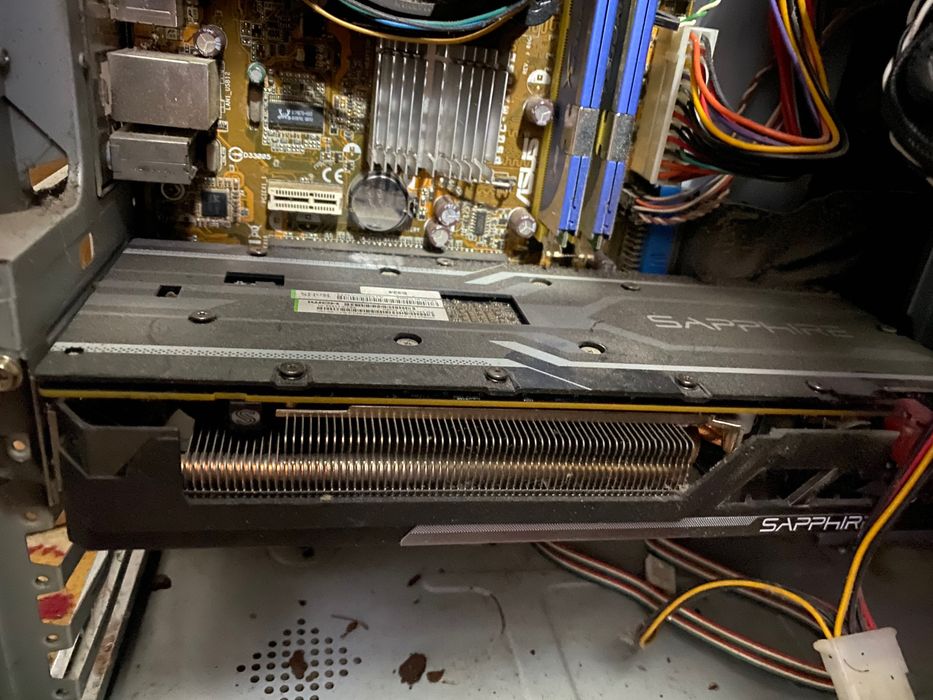 Saphire  R9 390X NITRO 8GB GDDR5 512bit