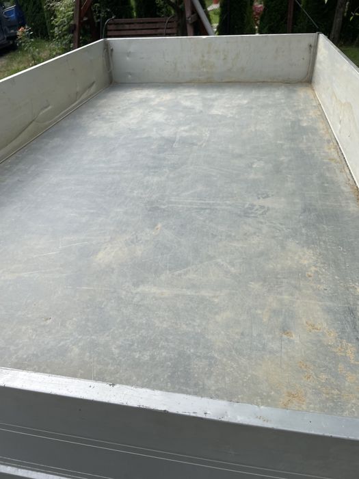 Remorca basculabila in 3 părți