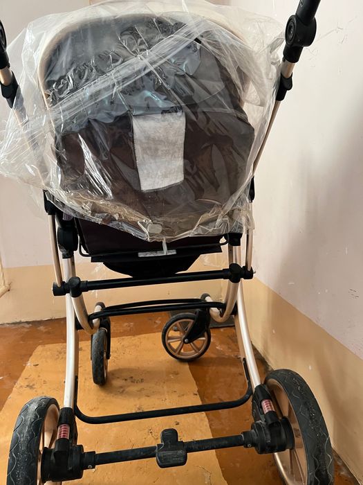 Коляска в хорошем состоянии