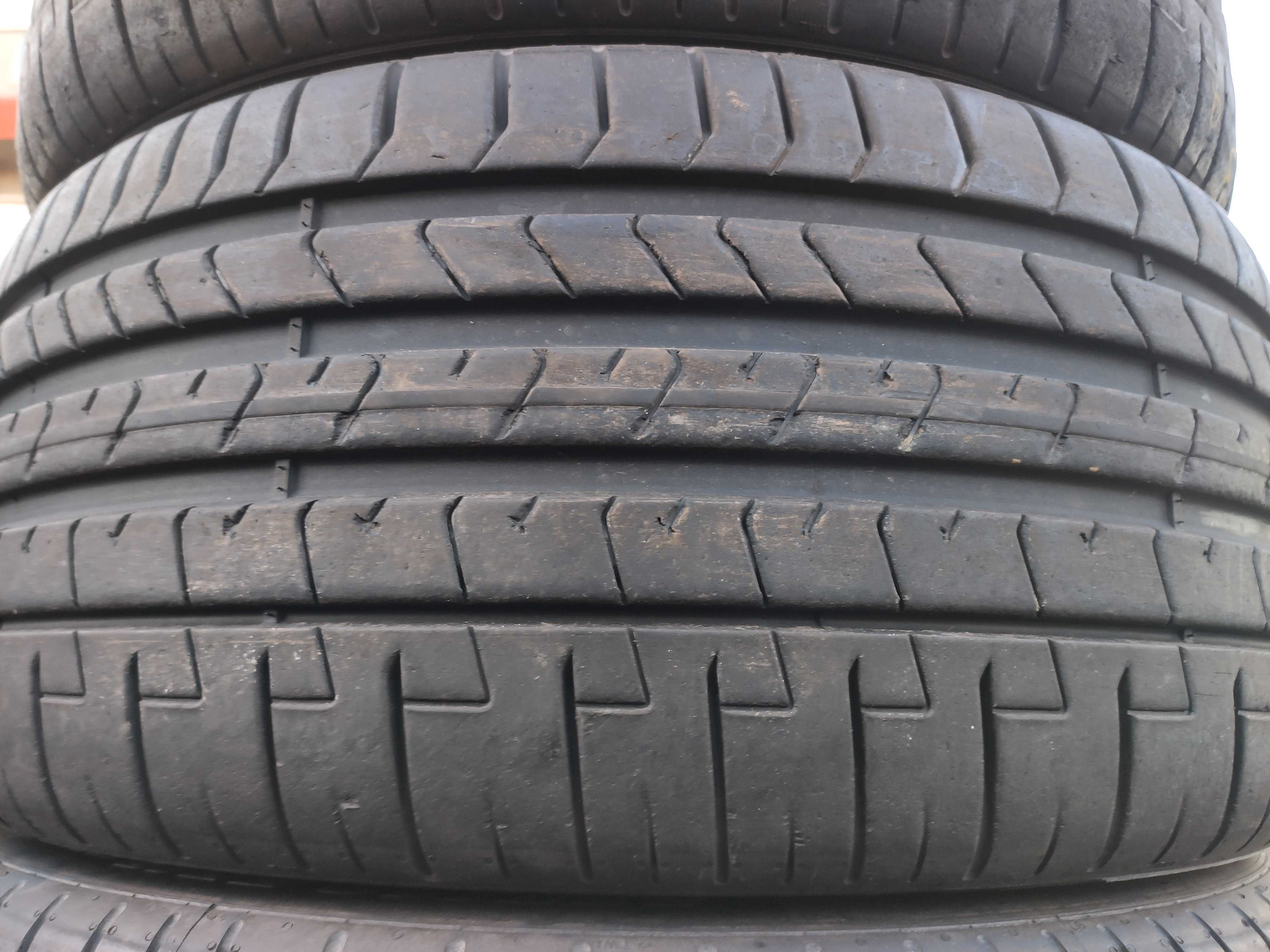 4бр Летни Гуми 235 40 18 - Pirelli