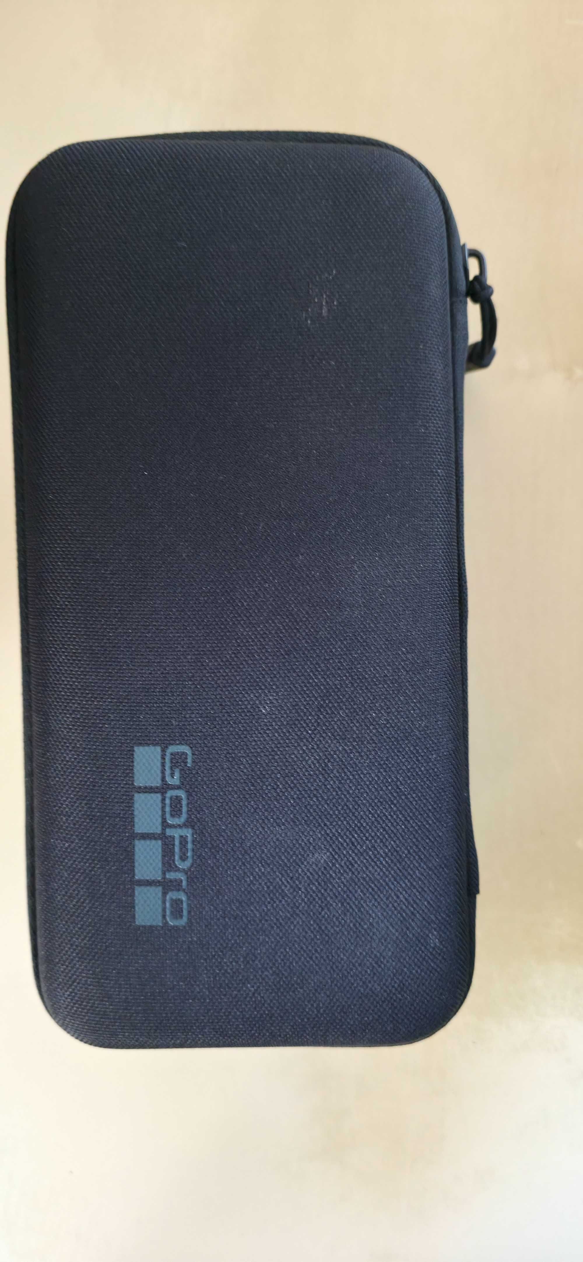 Продавам GoPro 12 Black комплект