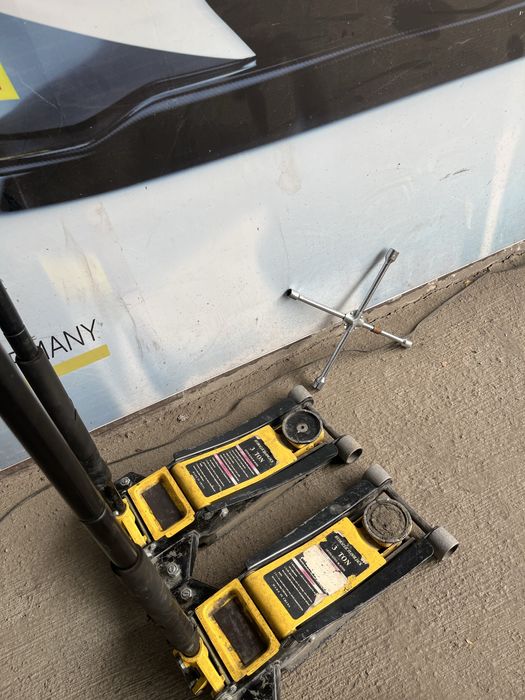 Vulkanizatsiya aparatlari sotiladi joyam bor kelishamiz