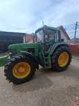 Vând tractor John Deere 6900,și alte utilaje agricole