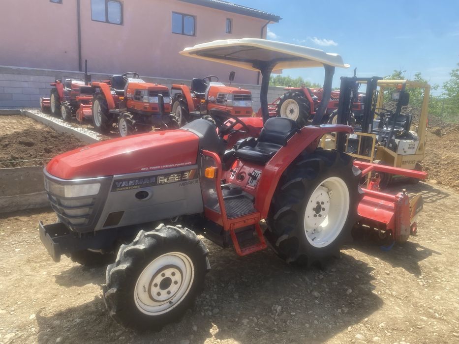 Tractor japonez Yanmar