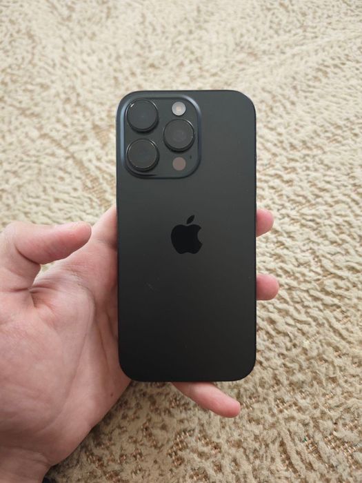 iPhone 16 pro 128 black