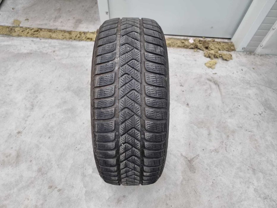 Anvelopa IARNA 215.60.16 Pirelli Sottozero 3 [dot2023] ; stare buna