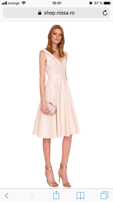 Vand rochie de ocazie