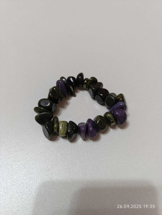 Бижутерия из камней и камни