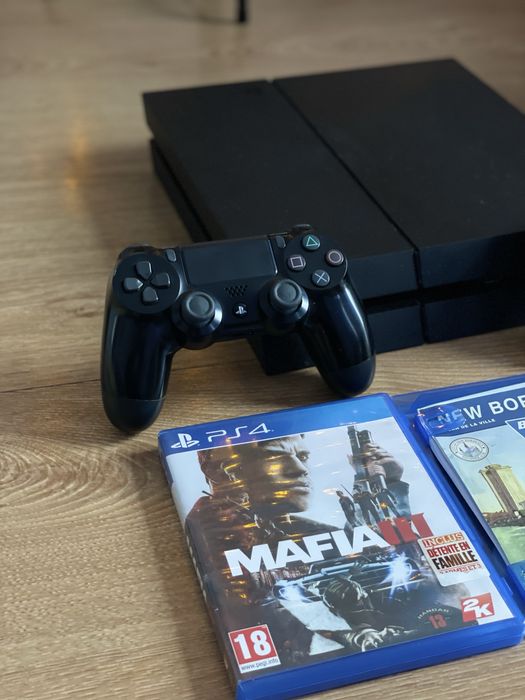 Consola PS4 ( Playstation 4) 500 GB + 2 Controllere + Jocuri Bonus