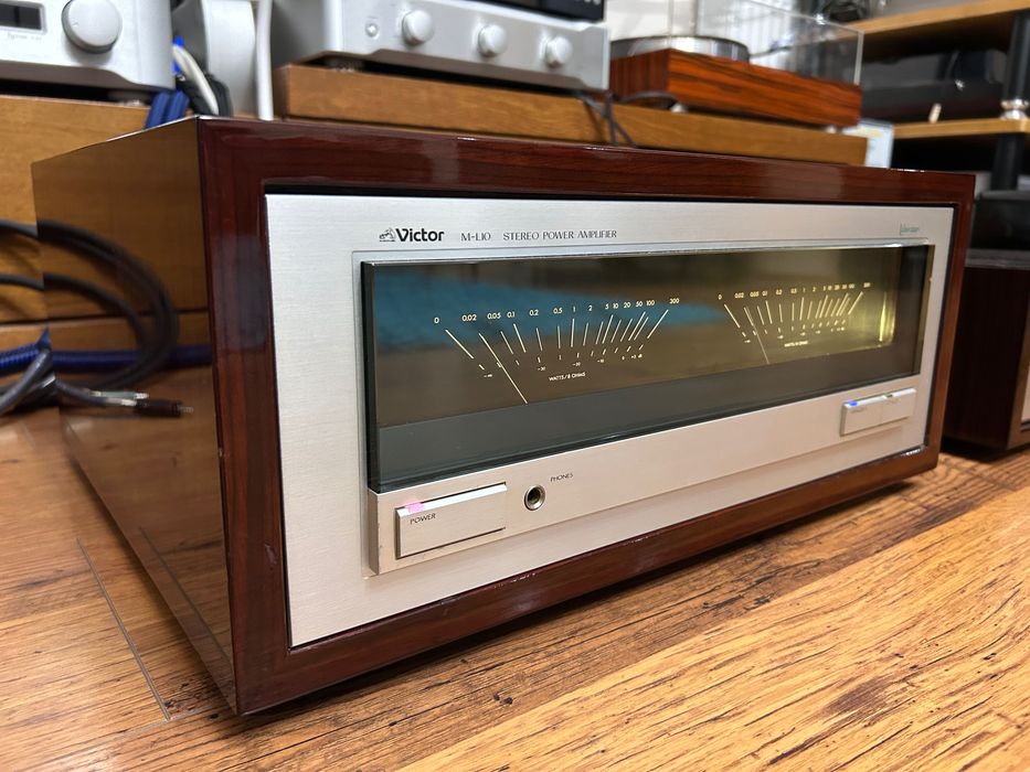 Set Victor/JVC M-L10+P-L10 Power&Pre Amplificator High-End