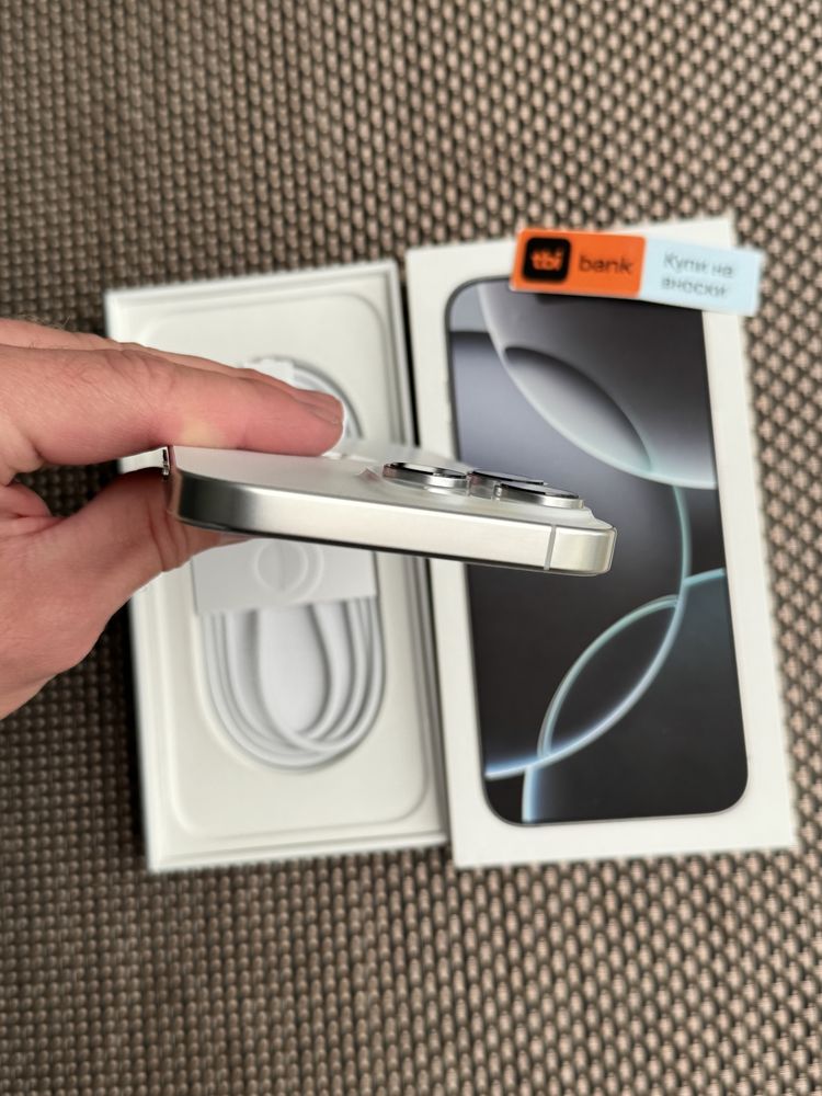 НОВ!256 ЛИЗИНГ 80лв/м iPhone 16 pro Max айфон 16 про макс