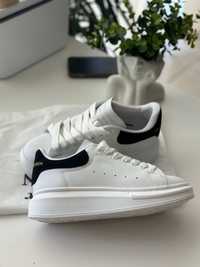 Adidasi Alexander McQueen