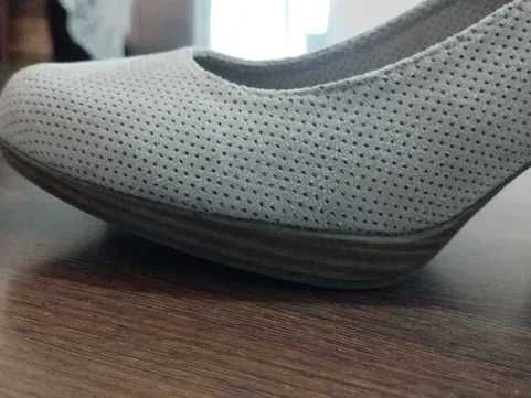 Pantofi damă eleganți