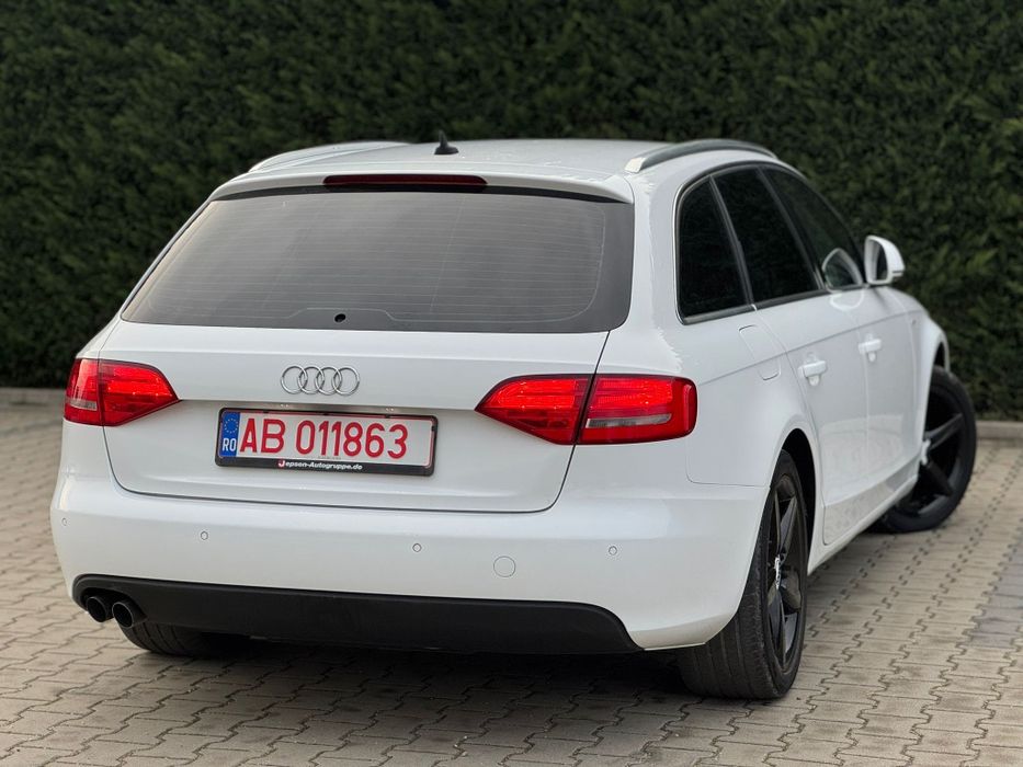 Audi A4 B8 S-line An fab 2009 2.0diesel 143cp adus recent in tara nr v