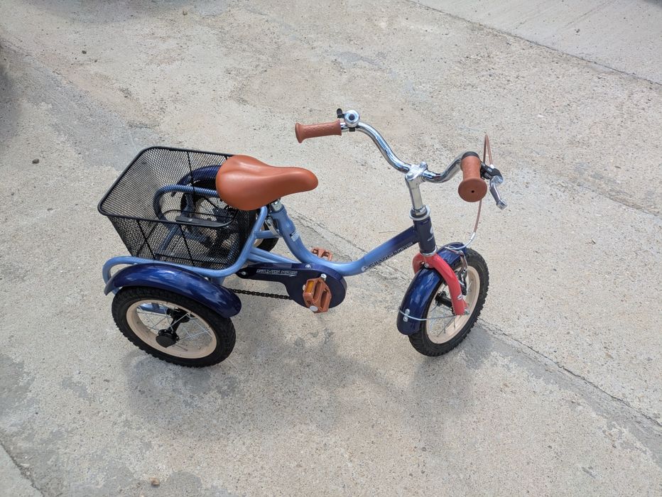 Bicicleta tricicleta copii