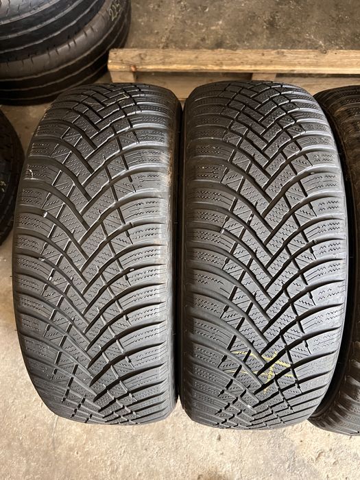 4 anvelope iarna 205/55/16 , Hankook , 6-6.5 mm , DOT 2022