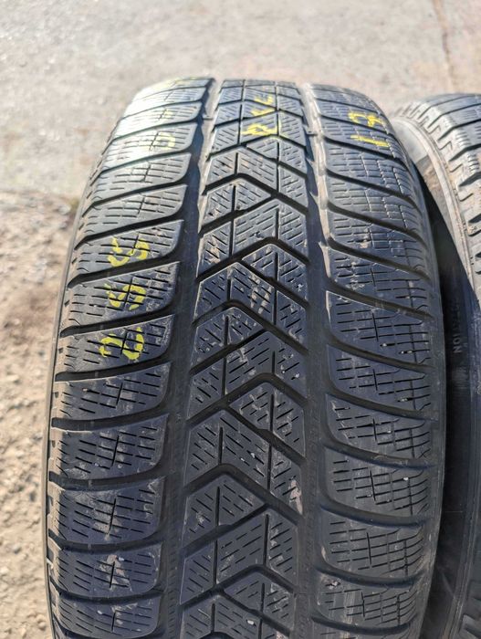 SET 2 Anvelope Iarna 255/50 R19 PIRELLI Scorpion Winter 107V - Runflat