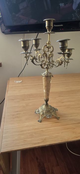 Vând sfeșnice din alamă