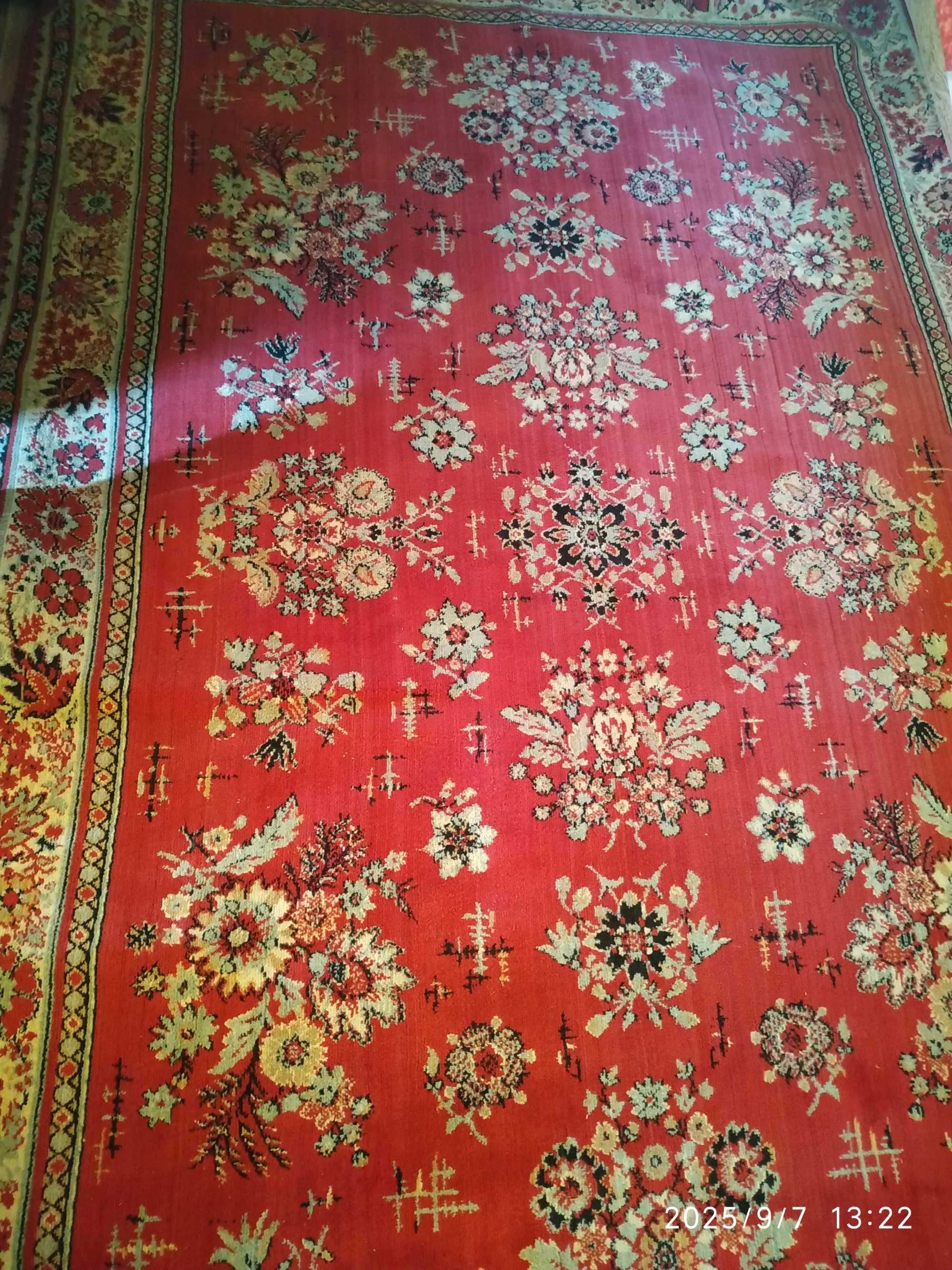 Ковер 2,0*3,0...