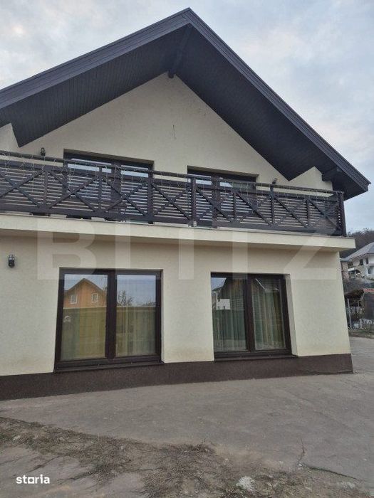 Exclusivitate! Casa de vanzare, cu 6 camere, 155 mp, zona Unirii