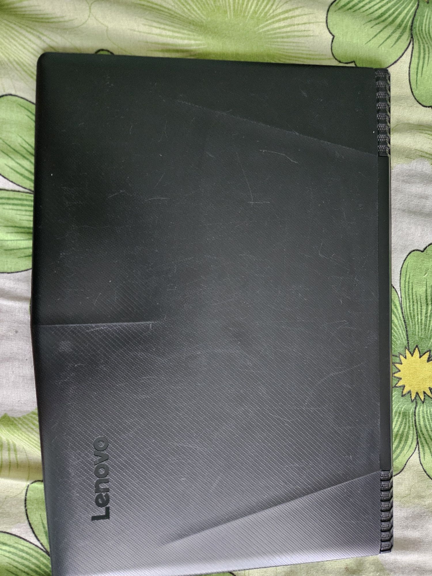 Lenovo legion Y520