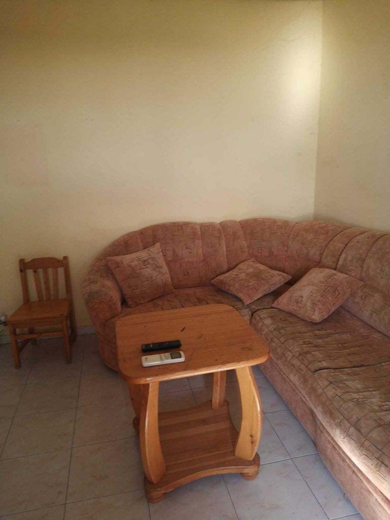 Дава се под наем Етаж от къща в Свиленград - 150 кв.м за 612 € - Снимка #17
