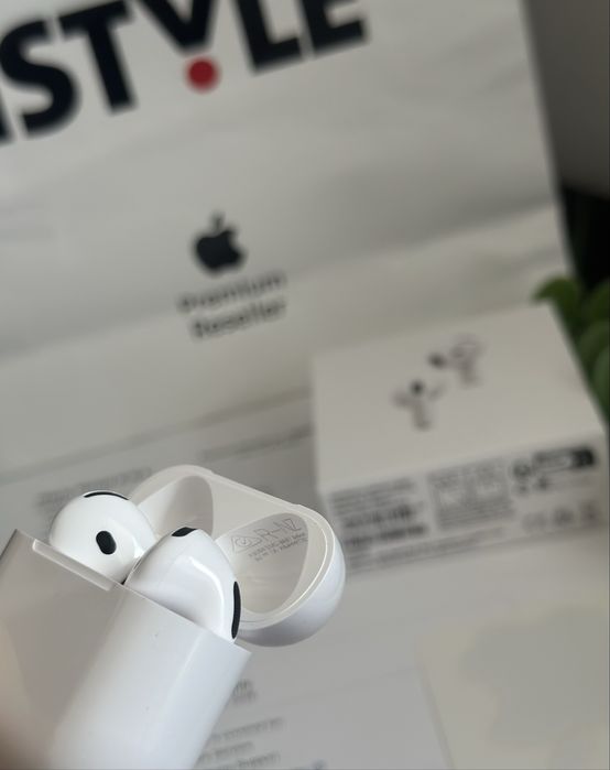 AirPods 4 ANC ca noi