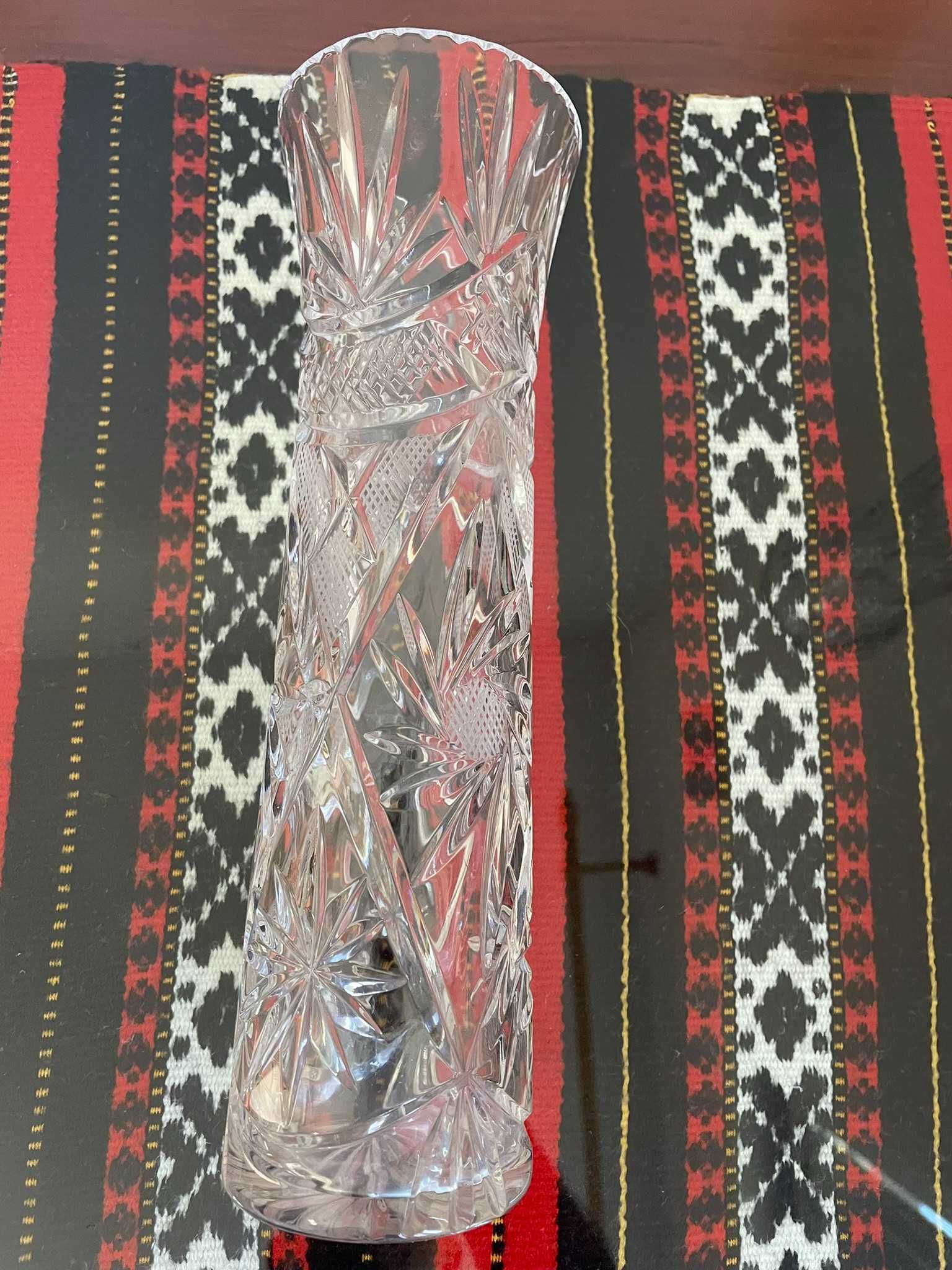 Vaza din Cristal - noua