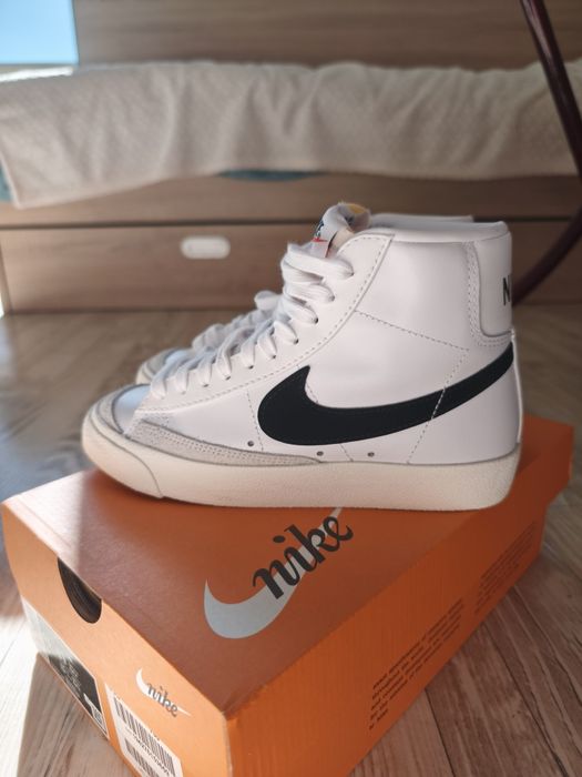 Nike blazer 77 маратонки