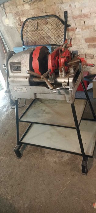 Машина за нарязване на резби струг ротенбергер rothenberger