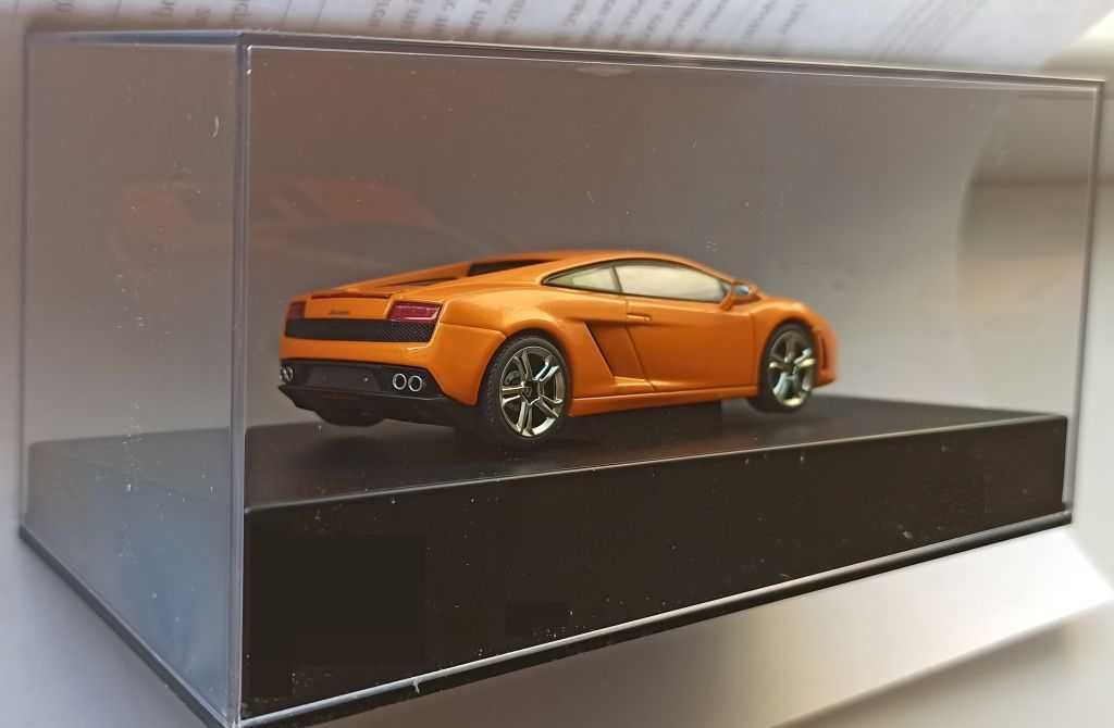 Macheta Lamborghini Gallardo LP 560-4 2008 portocaliu - AutoArt 1/43