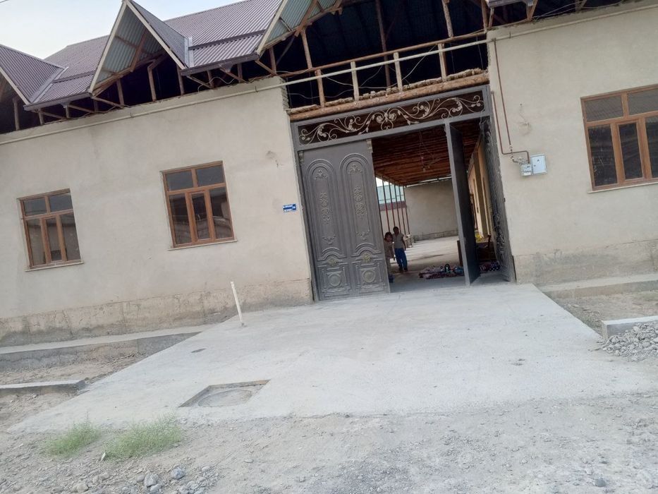 Фарход сафхозда ховли сотилади