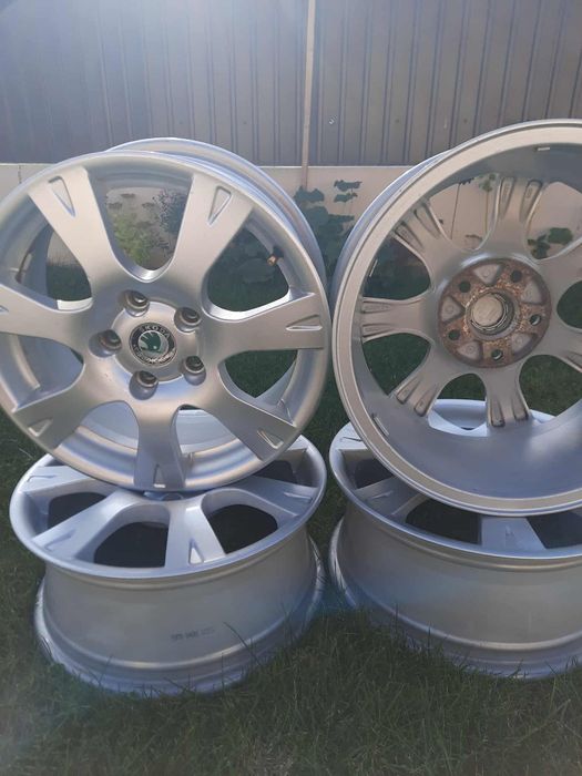 Jante de aluminiu Skoda R16