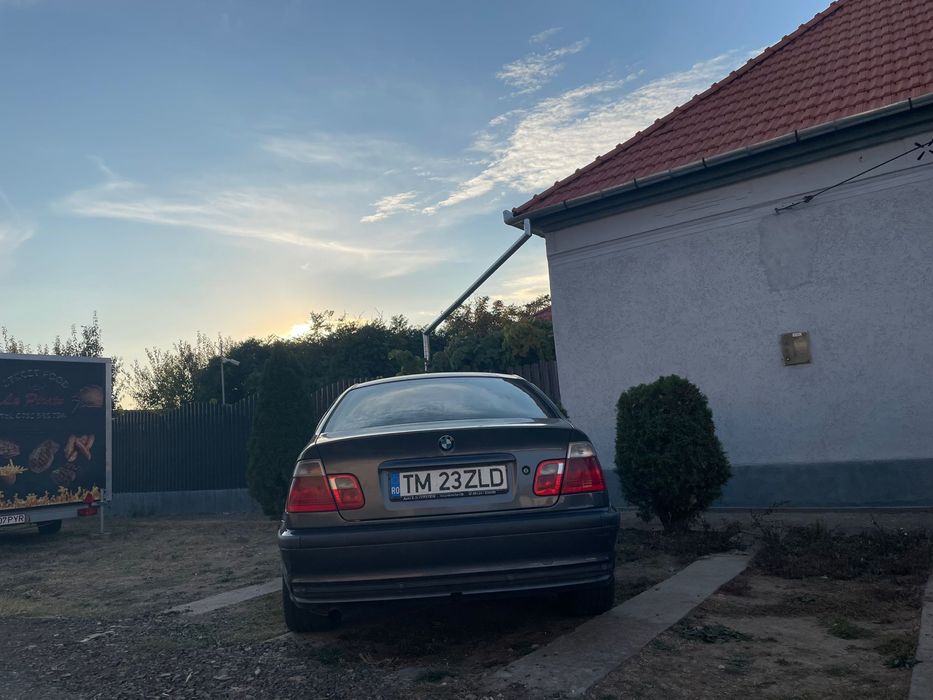 Vând BMW Seria 3 E46 (316i), motor 1.8 benzină – 115 CP