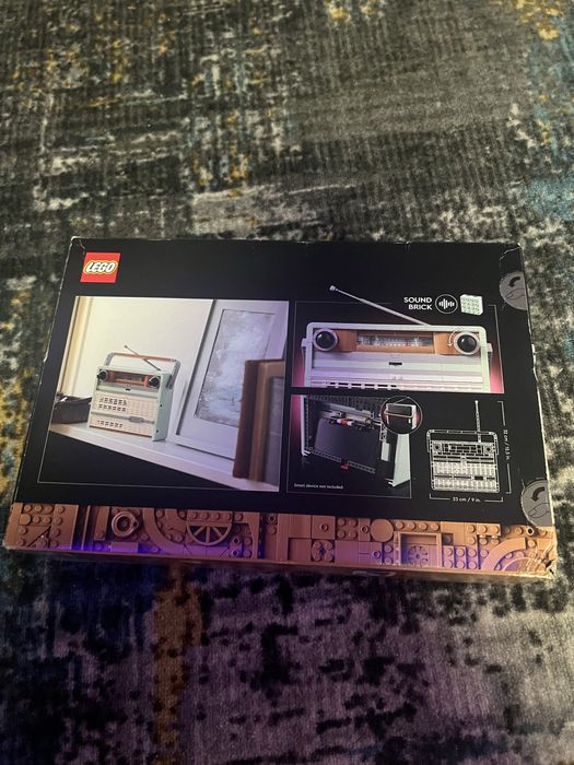 LEGO Icons 10334 Radio retro NOU sigilat!