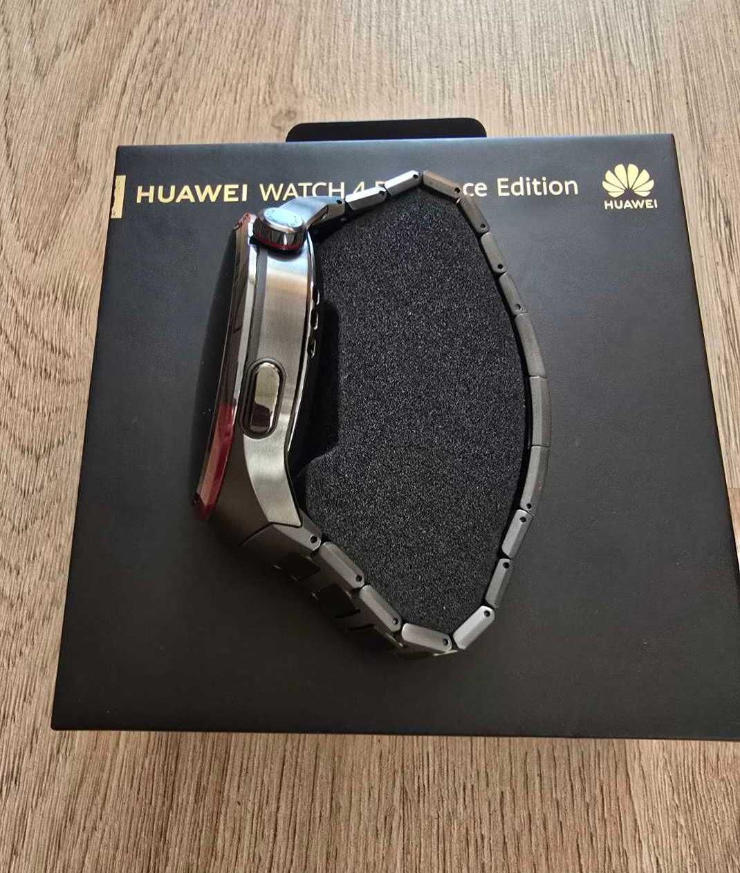 Смарт часовник Huawei 4 pro Space Edition LTE