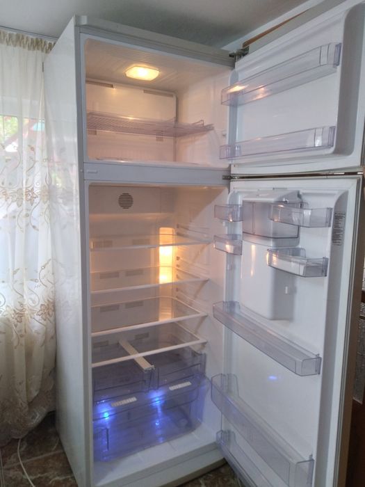 Frigider beko în doua usi