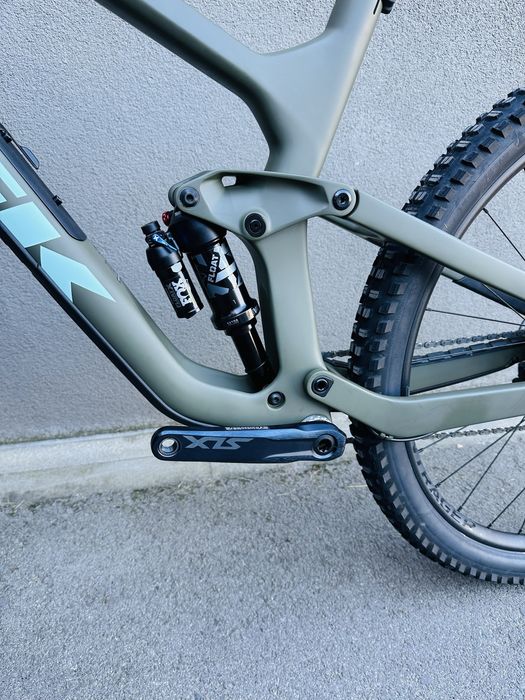 Trek Slash 9.7 Gen 5-(2023) - Carbon, SRAM Code RSC,като нов, гаранция
