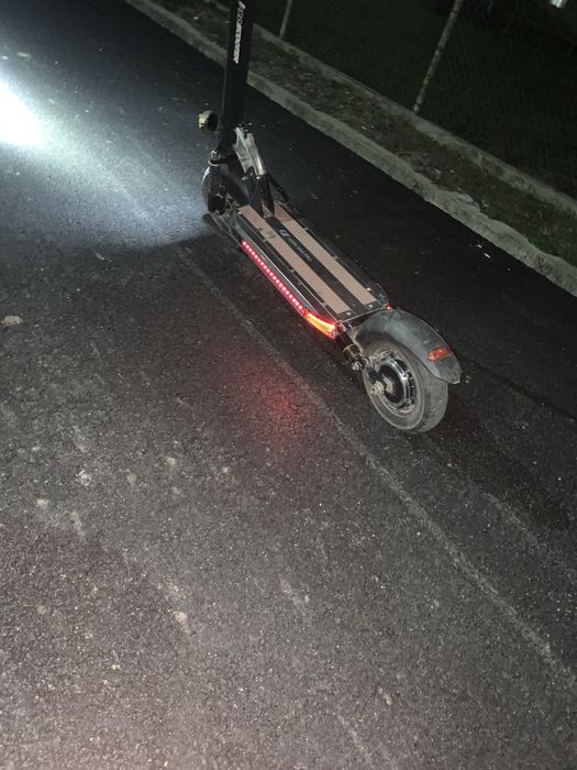 Trotineta electrica kirinM4X pro vând sau schimb