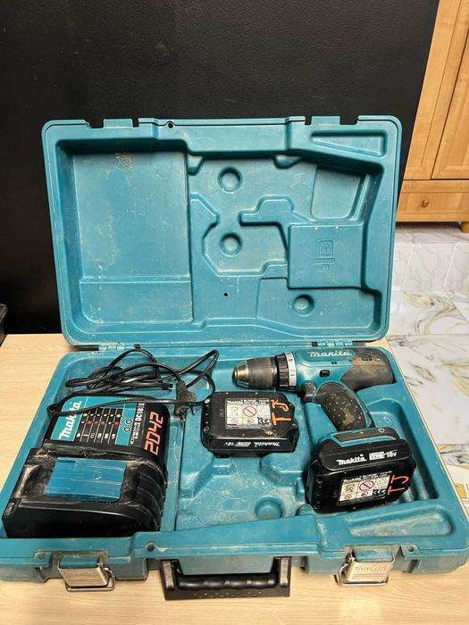 Продам шуруповерт Makita