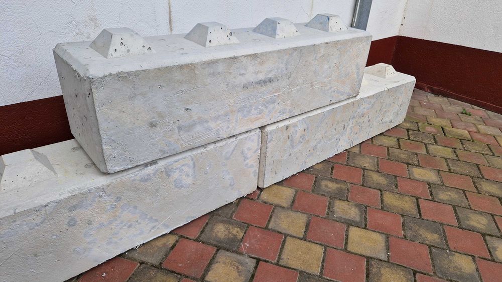 Bloc din beton tip lego, blocuri modulare din beton