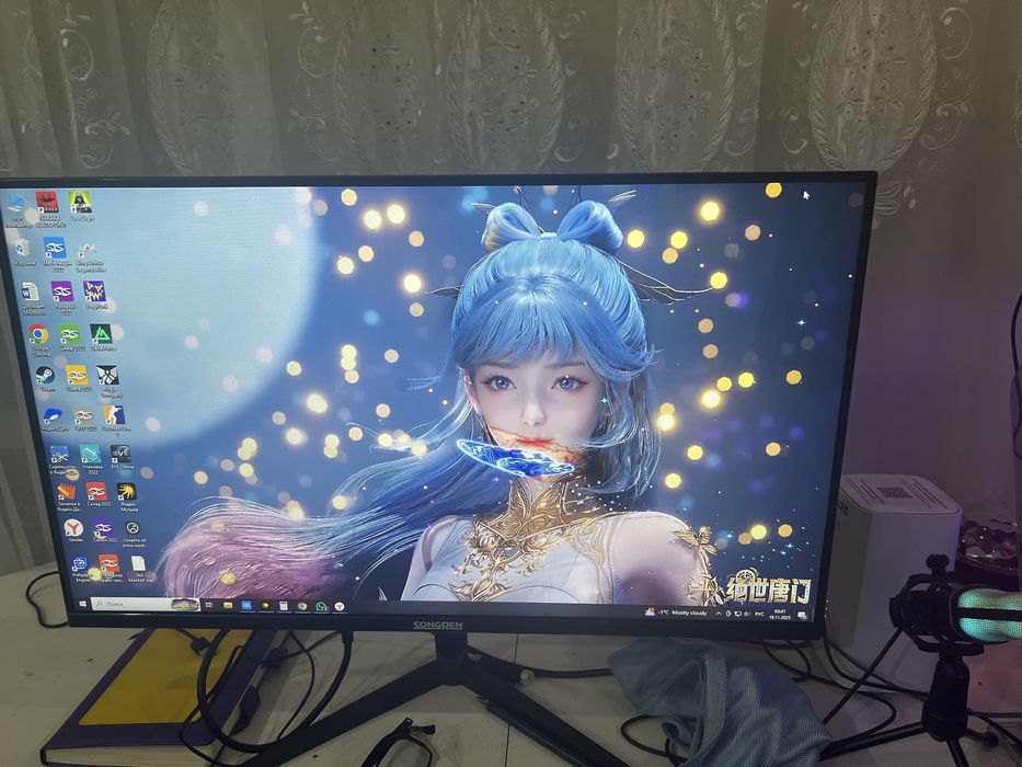 Продаеться  монитор