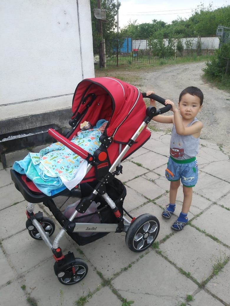 Продается Коляска детская