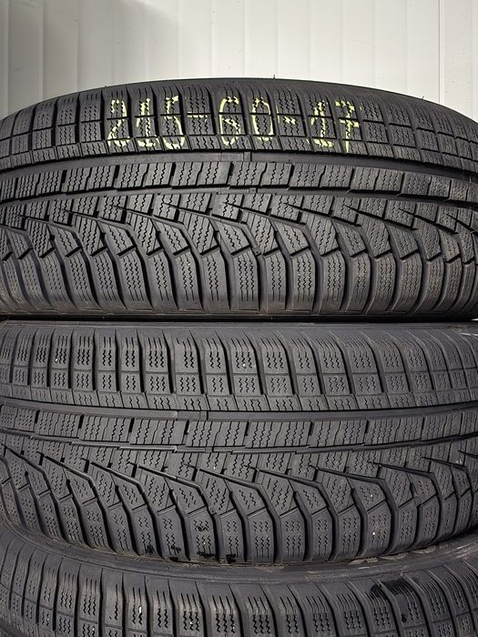 4 Броя 215/60/17 Hankook 2x6,5mm 2x5,5mm