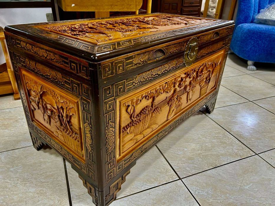 Сандък ръчна дърворезба Холандия