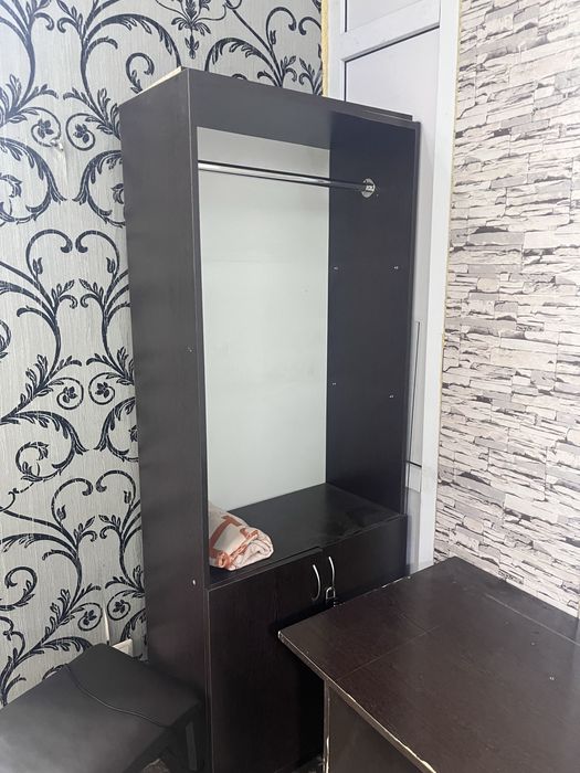 шкаф для одежды с штангой