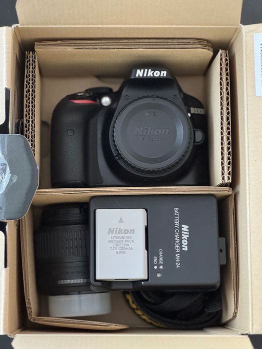 Nikon D3300 - Pachet complet