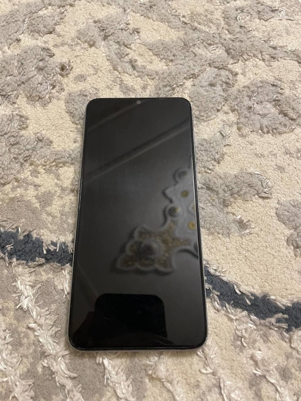 Sotiladi srochno  Infinix hot 30i