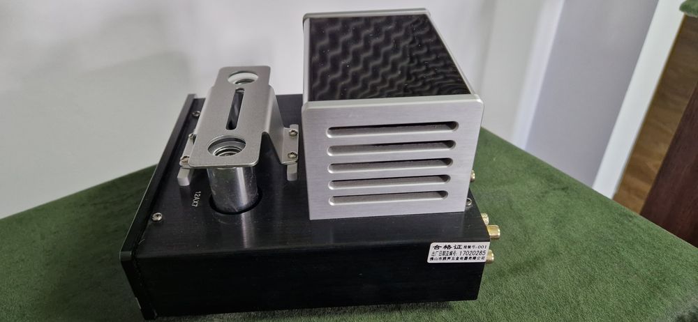 Preamplificator phono lampi yaqin MS23-B